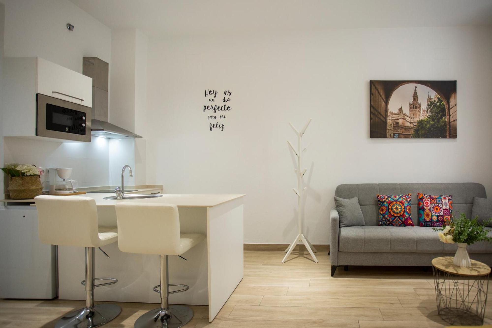Wish Suite Cervantes Севиля Екстериор снимка